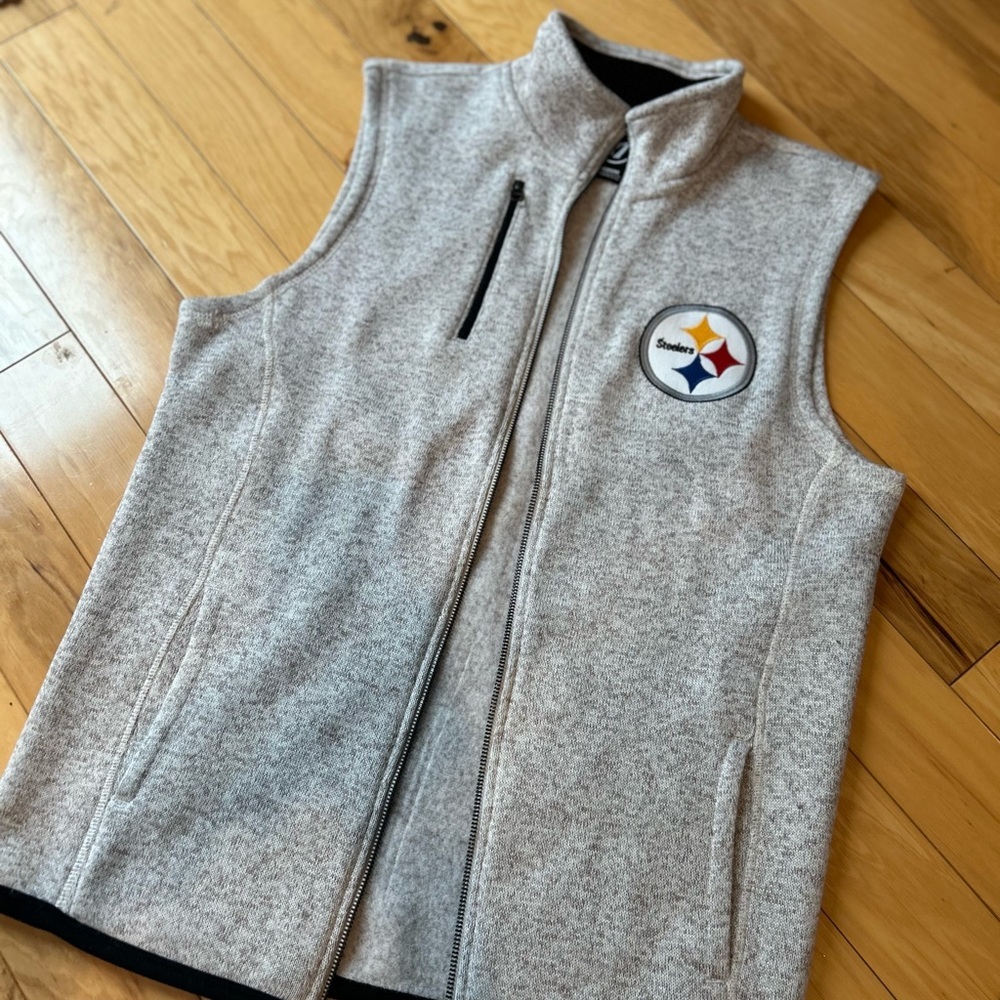 NWOT Pittsburgh Steelers Fleece-Lined Vest - Picture 7 of 11